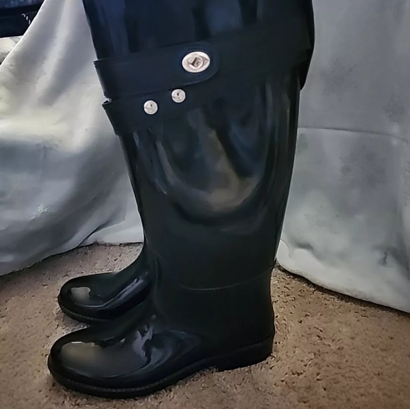 Coach Boots Tara Tall Black Gloss Rubber Rain Boots Size 8 - Picture 15 of 16